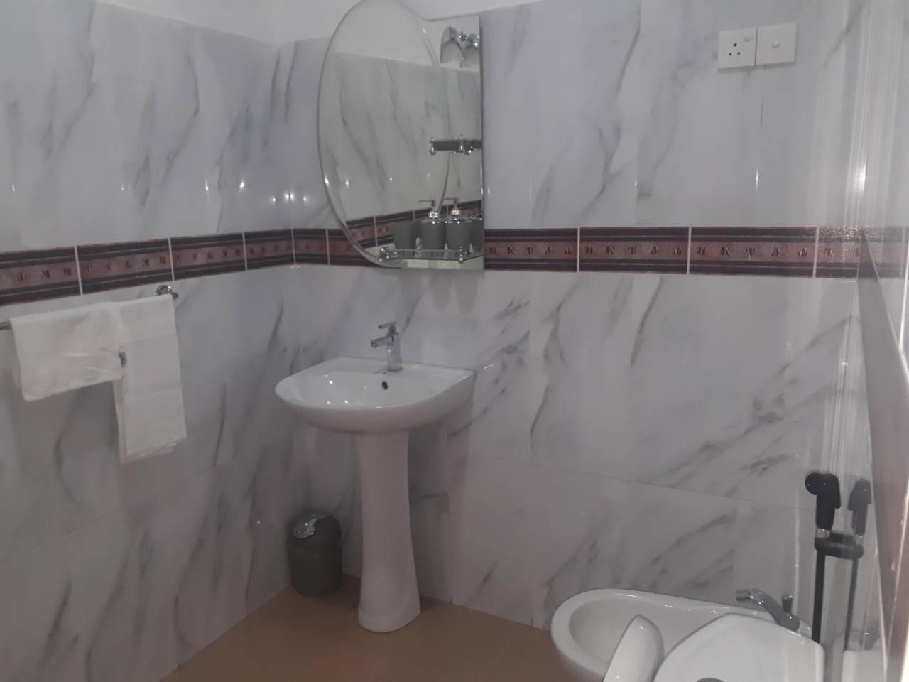 Villaflorence Kadawatha Exteriör bild