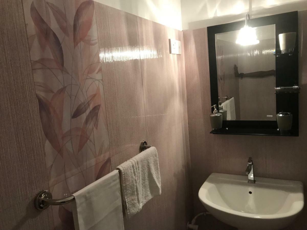 Villaflorence Kadawatha Exteriör bild