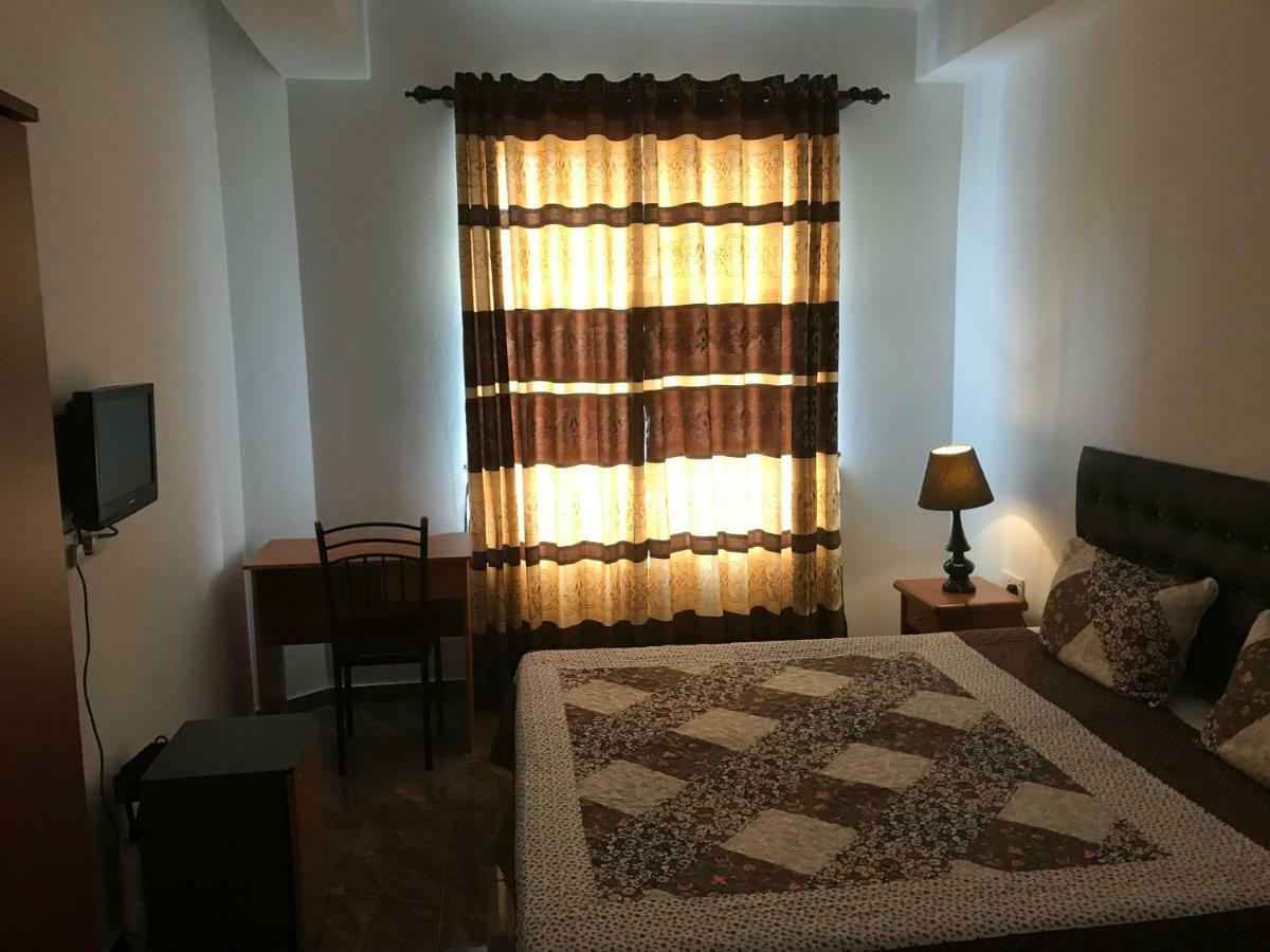 Villaflorence Kadawatha Exteriör bild